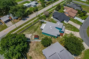 372 Lake Daisy Cir, Winter Haven, FL 33884 - Photo 56
