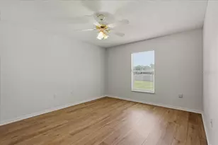 372 Lake Daisy Cir, Winter Haven, FL 33884 - Photo 20