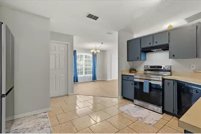 372 Lake Daisy Cir, Winter Haven, FL 33884 - Photo 12