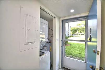 333 Lake Howard Dr NW #102D, Winter Haven, FL 33880 - Photo 26