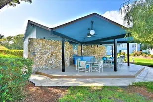 333 Lake Howard Dr NW, Winter Haven, FL 33880 - Photo 30