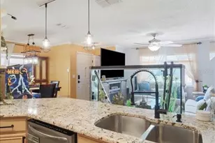 7902 Waterview Way, Winter Haven, FL 33884 - Photo 6