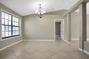 4113 Eagle Feather Dr, Orlando, FL 32829 - Photo 10
