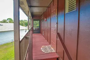 358 1st Ave N, Lake Wales, FL 33859 - Photo 8