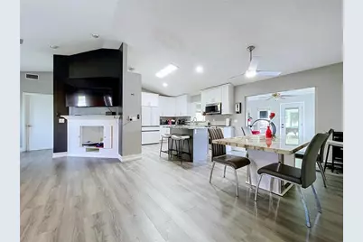 8017 Glenridge Lane, Lakeland, FL 33809 - Photo 12
