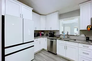 8017 Glenridge Ln, Lakeland, FL 33809 - Photo 18