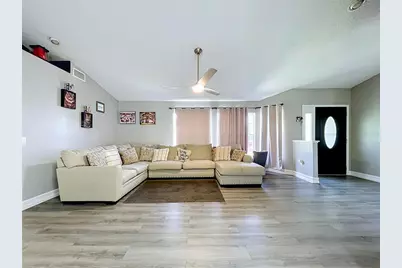 8017 Glenridge Lane, Lakeland, FL 33809 - Photo 12
