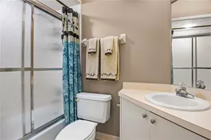 4 Enclave Dr, Winter Haven, FL 33884 - Photo 28