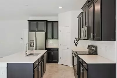 2369 Crescent Moon Street, Kissimmee, FL 34746 - Photo 10