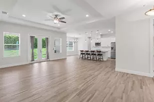5701 Crestview Dr, Lady Lake, FL 32159 - Photo 22