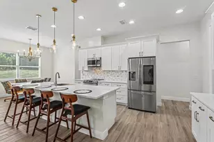 5701 Crestview Dr, Lady Lake, FL 32159 - Photo 6