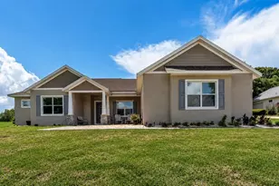 5701 Crestview Dr, Lady Lake, FL 32159 - Photo 2