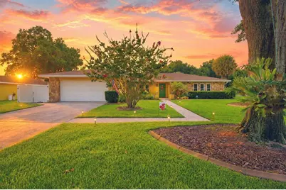 902 Crestview Drive, Auburndale, FL 33823 - Photo 1