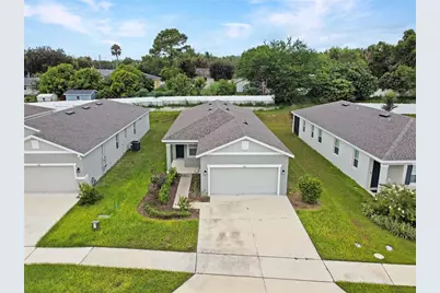 832 Blue Creek Drive, Haines City, FL 33844 - Photo 2