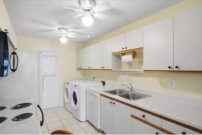 207 Winter Ridge Boulevard #4, Winter Haven, FL 33881 - Photo 8