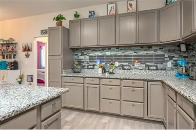 182 Woodstork Way, Frostproof, FL 33843 - Photo 12