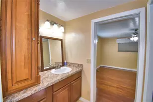 151 Holiday Ln, Auburndale, FL 33823 - Photo 32
