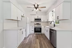 1024 Sunset Dr, Lake Wales, FL 33853 - Photo 10