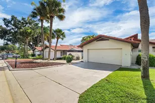 503 Clubhouse Dr, Lake Wales, FL 33898 - Photo 6