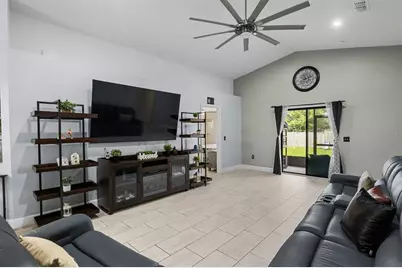 133 Crossing Drive, Lakeland, FL 33809 - Photo 18