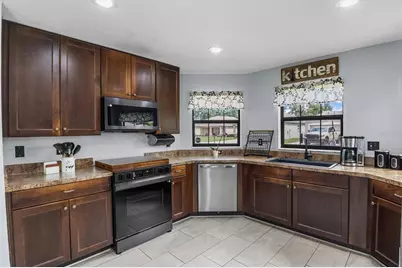 133 Crossing Drive, Lakeland, FL 33809 - Photo 12