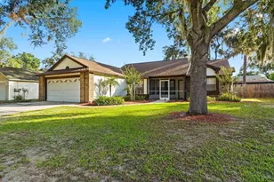 4110 Longfellow Dr, Plant City, FL 33566 - Photo 4