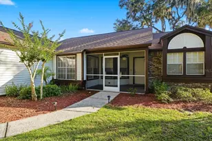 4110 Longfellow Dr, Plant City, FL 33566 - Photo 6
