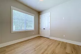 8308 Gibson Oaks Dr, Lakeland, FL 33809 - Photo 28