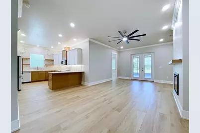 8308 Gibson Oaks Drive, Lakeland, FL 33809 - Photo 12
