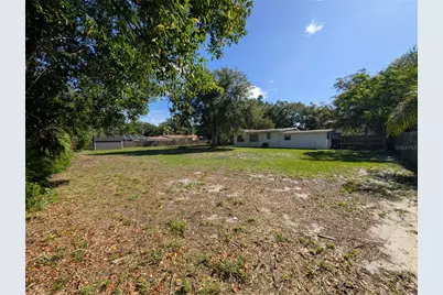 739 Center Street, Waverly, FL 33877 - Photo 24
