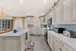 2868 Oconnell Dr, Kissimmee, FL 34741 - Photo 8