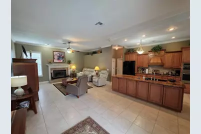 6523 Crews Lake Hills Loop E, Lakeland, FL 33813 - Photo 10
