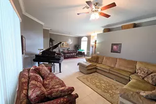 6523 Crews Lake Hills Loop E, Lakeland, FL 33813 - Photo 6