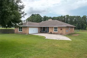 1755 Beth Ln, Winter Haven, FL 33880 - Photo 2