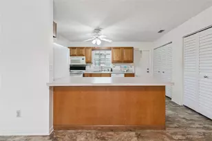 1433 Thousand Roses Ave W, Lake Wales, FL 33853 - Photo 10