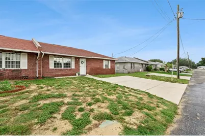 1433 Thousand Roses Avenue W, Lake Wales, FL 33853 - Photo 2