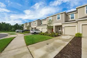 2256 Portrait St, Kissimmee, FL 34758 - Photo 6