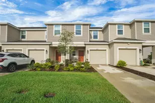 2256 Portrait St, Kissimmee, FL 34758 - Photo 2