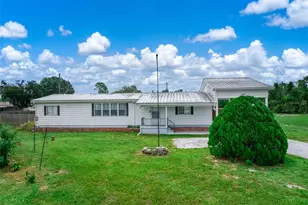 906 Whatley Ct, Sebring, FL 33870 - Photo 2