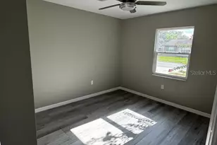 803 Foxboro Ln SW, Winter Haven, FL 33880 - Photo 4
