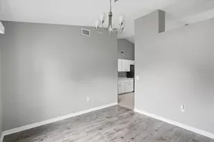 2405 Highlands Vue Pkwy, Lakeland, FL 33812 - Photo 24