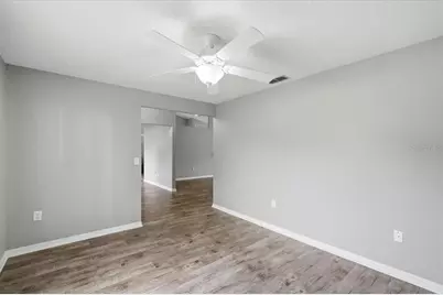 2405 Highlands Vue Parkway, Lakeland, FL 33812 - Photo 10