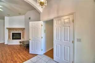 166 Winona Cir, Auburndale, FL 33823 - Photo 6