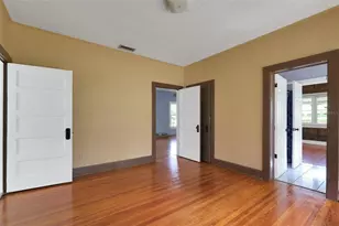 742 Hibiscus Ave, Lake Wales, FL 33853 - Photo 2