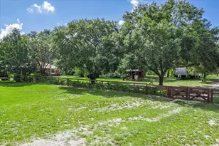 1273 Scrub Jay Trail, Frostproof, FL 33843 - Photo 48