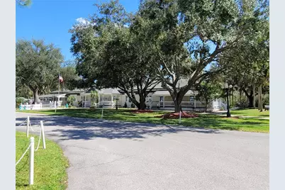 213 York Cottage Drive, Haines City, FL 33844 - Photo 2