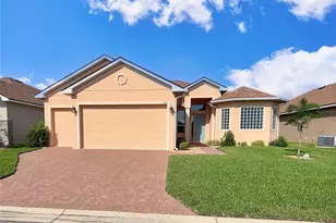 1124 Sawgrass Dr, Winter Haven, FL 33884 - Photo 1