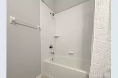 1124 Sawgrass Drive, Winter Haven, FL 33884 - Photo 24