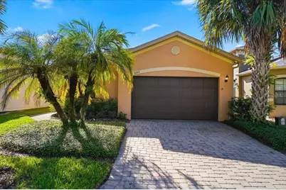 640 Grand Canal Drive, Poinciana, FL 34759 - Photo 2