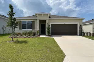 689 Crown Rose Dr, Eagle Lake, FL 33839 - Photo 6
